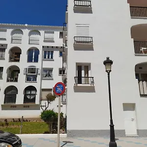Apartamento Bonito A 50 Metros De La Playa., San Luis de Sabinillas